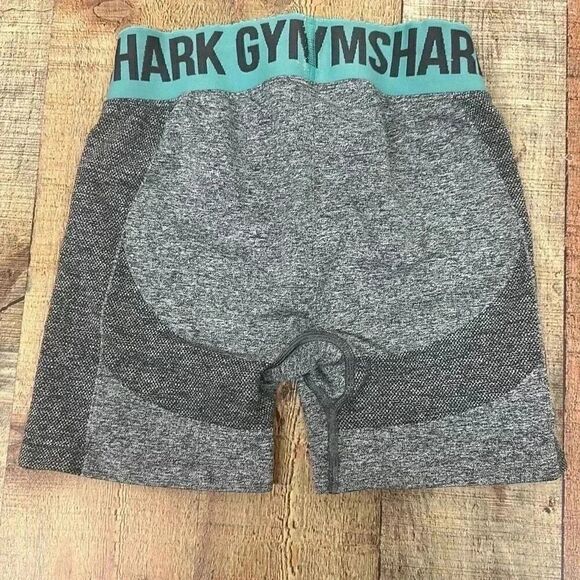 Gymshark Heather Gray Seamless Compression Shorts Women’s Size S Stretch Gym - Picture 2 of 5